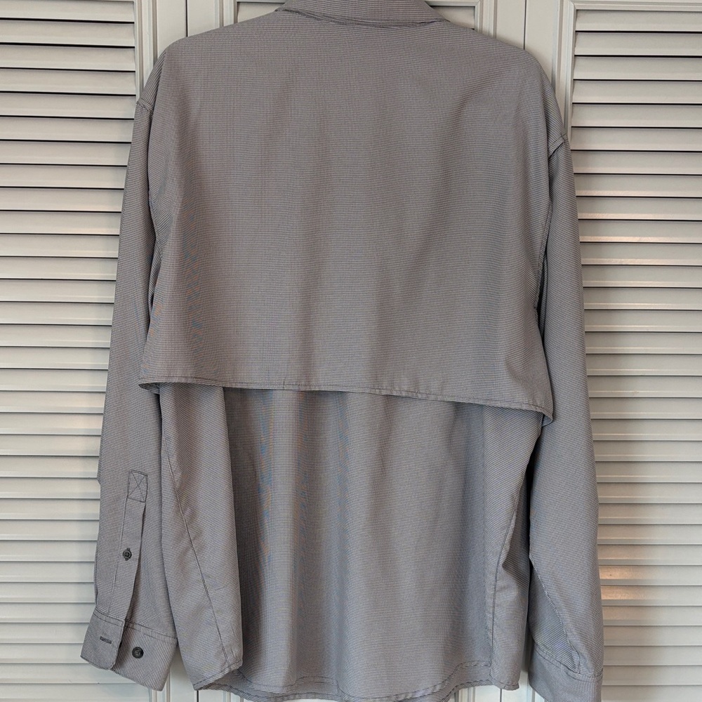 Rustic Ridge Gray Button-Up Performance Shirt - Picture 6 of 8
